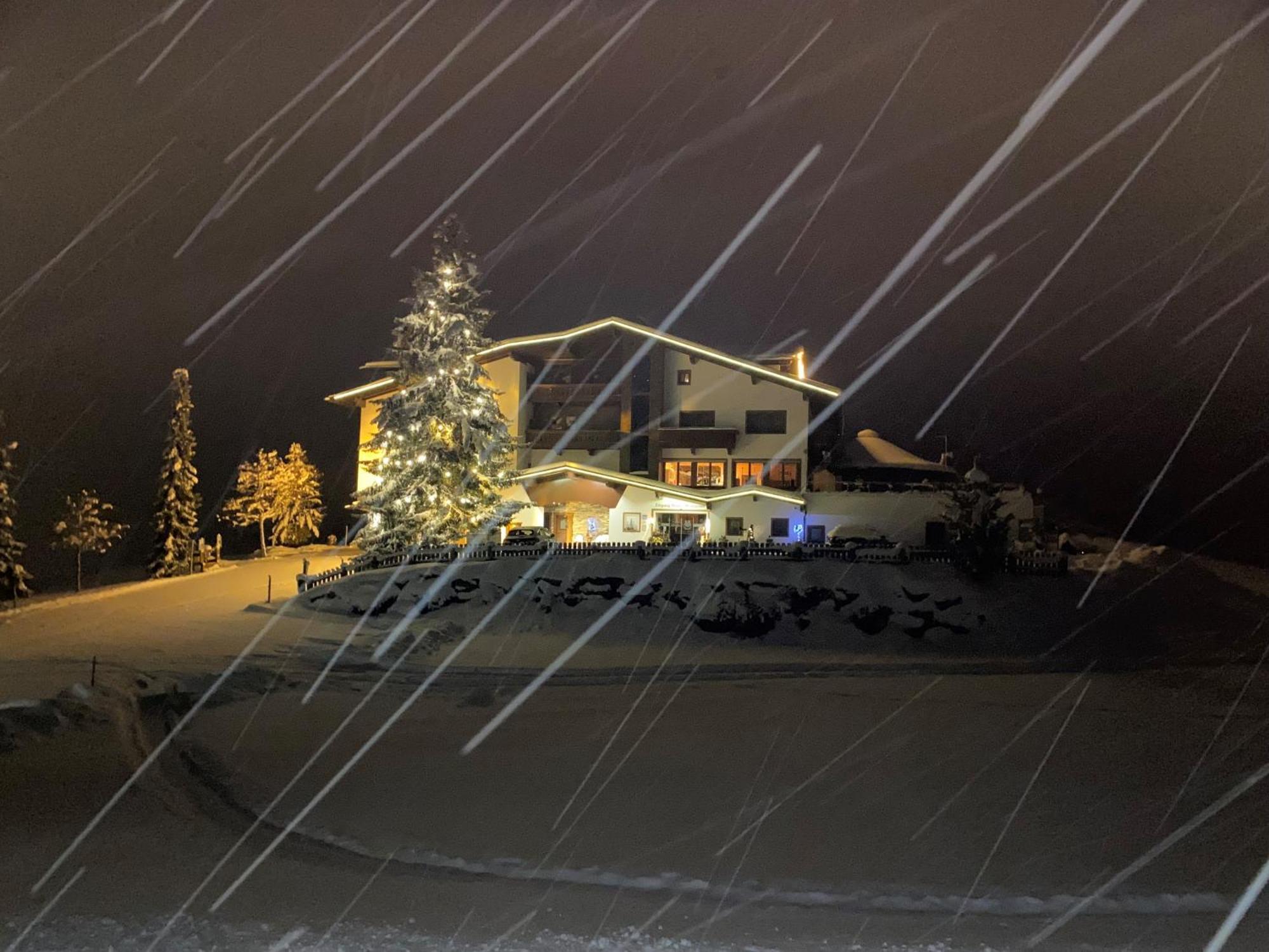 Gast- Und Ferienhof Christler Tux Exterior photo